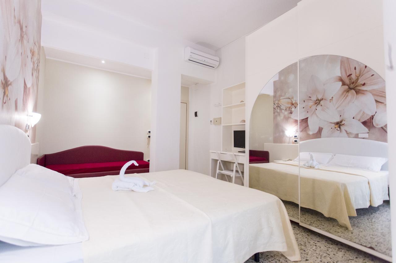 Sirena Boutique Hotel Gabicce Mare Exterior photo