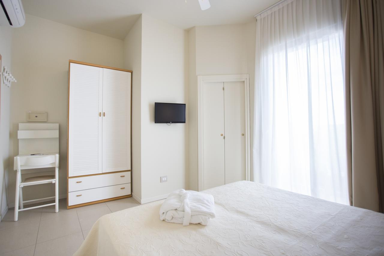 Sirena Boutique Hotel Gabicce Mare Exterior photo