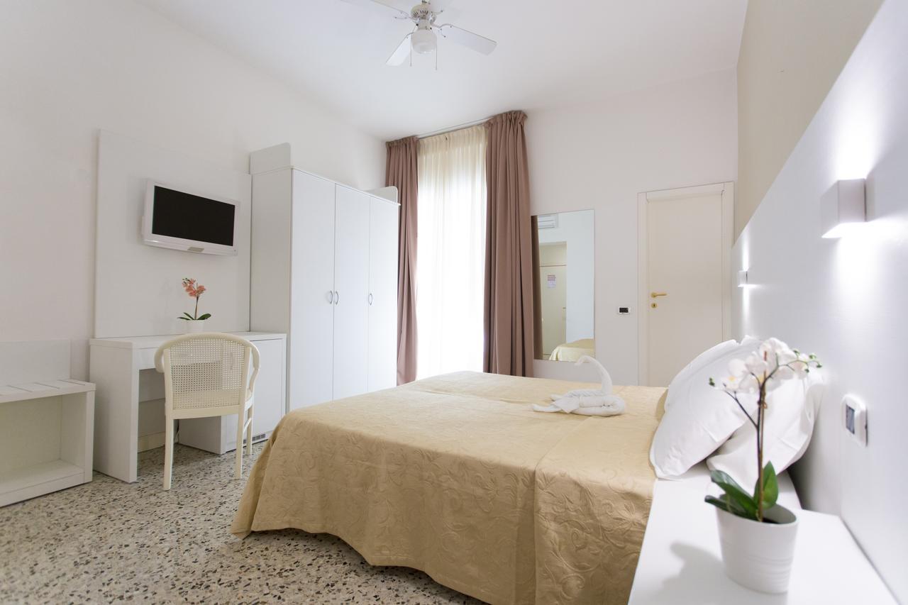 Sirena Boutique Hotel Gabicce Mare Exterior photo