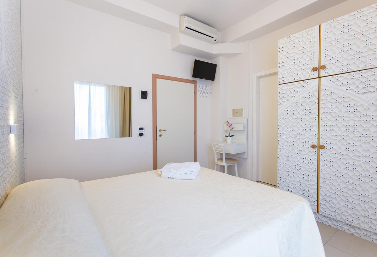 Sirena Boutique Hotel Gabicce Mare Exterior photo