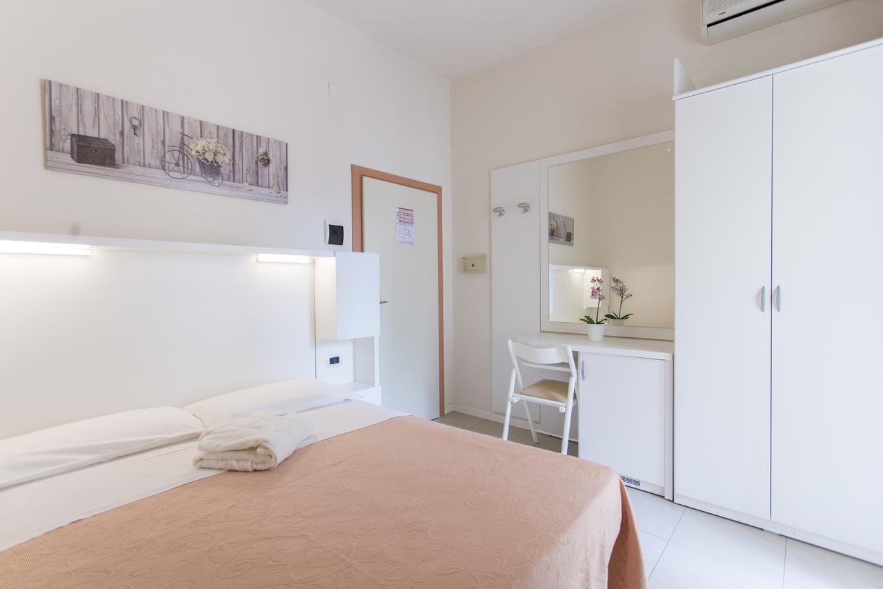Sirena Boutique Hotel Gabicce Mare Exterior photo