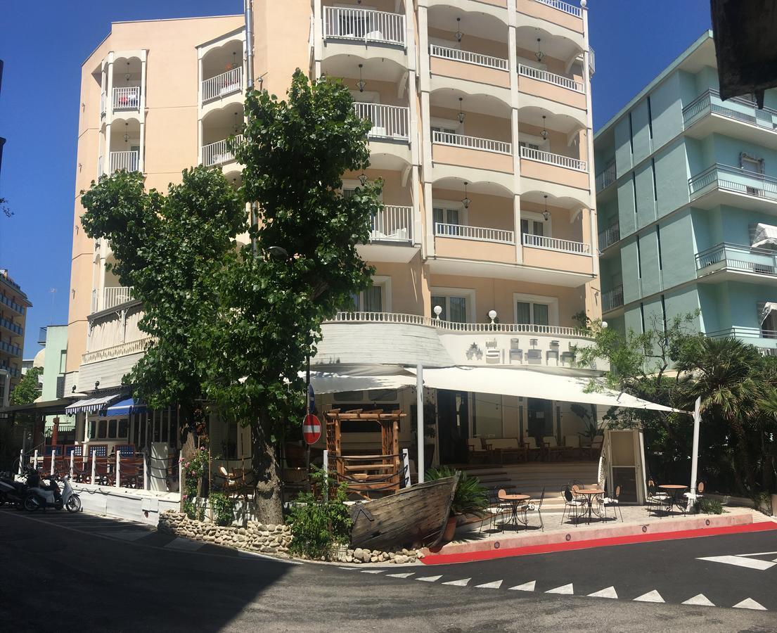 Sirena Boutique Hotel Gabicce Mare Exterior photo